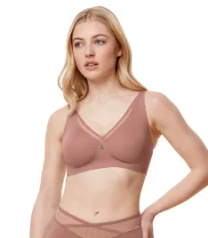 triumph-biustonosz-bez-fiszbin-true-shape-sensation-n01-070e