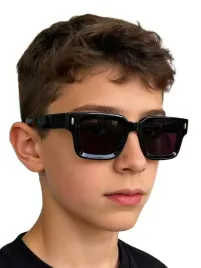 shein-czarne-okulary-przeciwsloneczne-s07