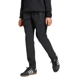spodnie-dla-dzieci-adidas-tiro-26-travel-woven-czarne-jm5556-164cm