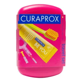 curaprox-travel-set-red-magenta-podrozny-mini-zestaw-do-higieny-jamy-ustnej