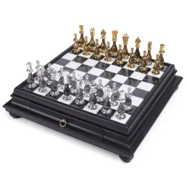 wloski-zestaw-figur-zloto-srebrny-szachownica-z-czarnego-marmuru-i-drewna