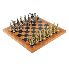 luksusowe-szachy-italfama-medioevale-figury-metalowe-skorzana-deska-26x26