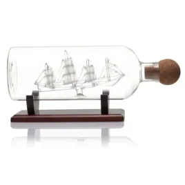 karafka-do-whisky-statek-w-butelce-z-drewniana-podstawa-750-ml