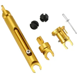 wzmocnione-aluminiowe-ciegno-zamka-maski-do-ford-focus-ii-mk2-2004-2010