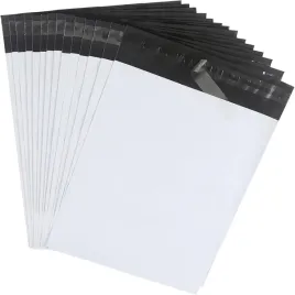 koperty-wysylkowe-32x45-30-szt-biale-wodoodporne-samoprzylepne-do-vinted