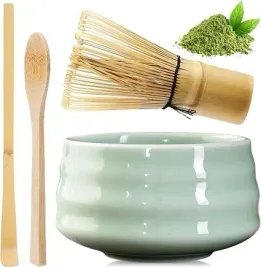zestaw-do-herbaty-matcha-zielony-imbryk-ceramiczny-z-bambusowa-miotelka