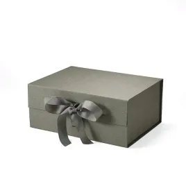 pudelko-magnetyczne-235x170x100mm-zew-szare-z-wstazka-na-prezent-ozdobne