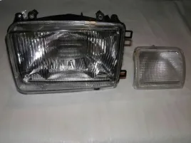 reflektor-daf-95xf-lewy-zamiennik-z-kier-bialym-tangde-td01-61-001al
