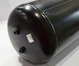 zbiornik-powietrza-100l-396x900-125-bar-wloty-1-z-dolu-na-bokach-2-1-hobi