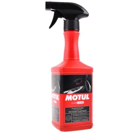 srodek-do-czyszczenia-plastikow-motul-car-care-plastics-clean-500ml