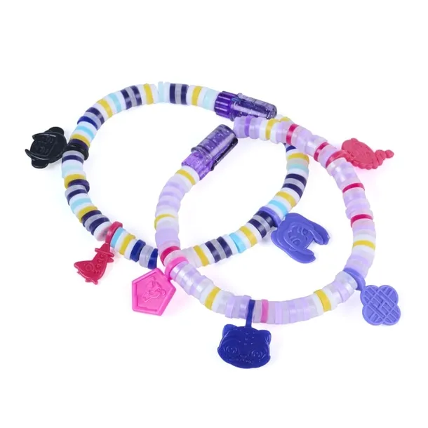cool-maker-6077607-gra-na-role