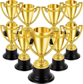 mini-puchary-trofea-9-szt-zlote-nagrody-dla-dzieci-szkola-imprezy