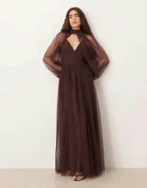 lace-and-beads-brazowa-rozkloszowana-maxi-sukienka-b23-s
