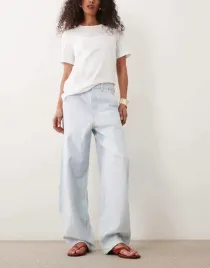 arket-niebieskie-spodnie-jeans-kieszenie-b23-m