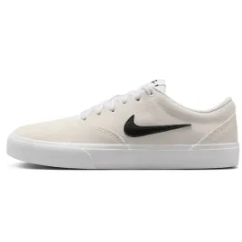 buty-nike-charge-suede-im4399-101-bialy-40