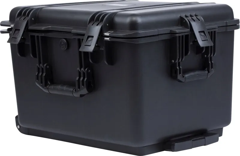 chasing-m2-m2-s-hardcase