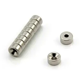 magnesy-neodymowe-10x3-mm-pod-wkret-z-otworem-7x35-okragly-pierscieniowy