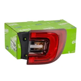 lampa-tylna-zespolona-valeo-047028-z-prawej-z-zarowkami-renault