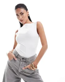 abercrombie-and-fitch-biale-gladkie-body-l93-nj5-s