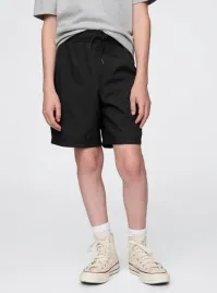 gap-czarne-krotkie-spodenki-tea-b17-130