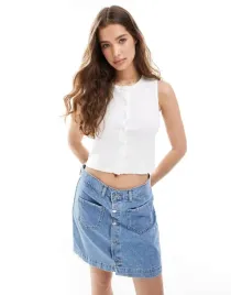 pullandbear-bialy-top-guziki-v93-b11-m
