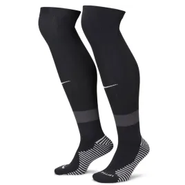 getry-nike-strike-fq8253-010-czarny-l