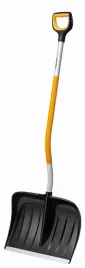odgarniacz-do-sniegu-fiskars-x-series-wygiety-1057186-lopata-do-sniegu-do-o