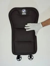pokrowiec-oparcie-pasuje-bmw-na-fotele-mata-uniwersalna-skora-pu-brazowy