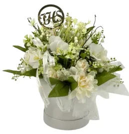 flower-box-komunia-swieta-bialy-topper-ihs-prezent