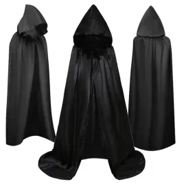 czarna-peleryna-z-kapturem-na-halloween-przebranie
