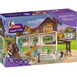 willa-lakeside-z-padokiem-dla-koni-i-figurkami
