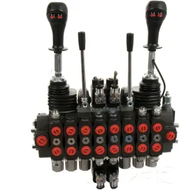 rozdzielacz-hydrauliczny-hds-8-sekcji-12v-90l-z-joystickami-przyczepa-lesna