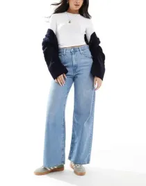 levi-s-niebieskie-spodnie-jeans-szerokie-nogawki-b23-w28l29-m