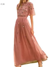 sukienka-maxi-love-and-roses-w-kolorze-przydymionego-rozu-z-haftowanymi-r42