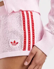 adidas-rozowe-szydelkowe-krotkie-spodenki-b25-m