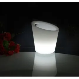 swiecace-wiaderko-wiadro-na-lod-schladzacz-do-butelek-lampa-led-techly