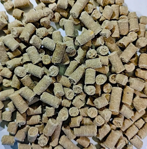 Otręby ryżowe granulowane - naturalne, pachnące - (18kg) WIŚTA WIO