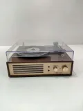 gramofon-crosley-miles-walnut-waga-z-opakowaniem-0-1-kg