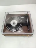 gramofon-crosley-miles-walnut-kod-producenta-cr6045a-bk