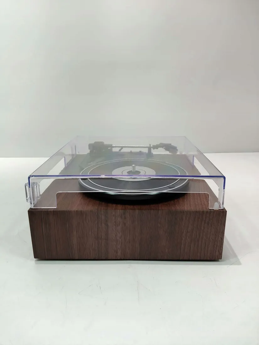 gramofon-crosley-miles-walnut