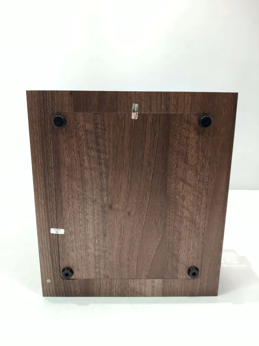 gramofon-crosley-miles-walnut