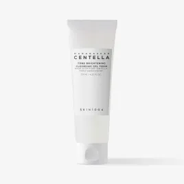 rozjasniajaca-pianka-do-mycia-twarzy-skin1004-madagascar-centella-tone-125