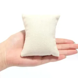 shein-poduszka-na-bransoletki-8x7