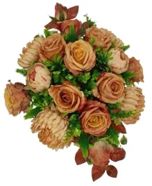 stroik-gesty-wiazanka-na-grob-cmentarz-roze-chryzantemy-cappuccino-brazowe