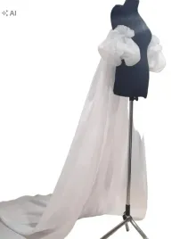 shein-biala-peleryna-z-bufiastymi-rekawami-s07-200cm