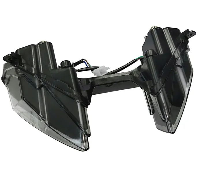 reflektor-blade-r-dopasowanie-do-pojazdu-produkt-dedykowany