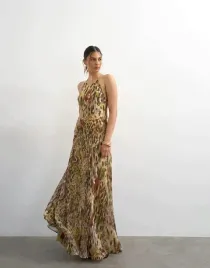 topshop-rozkloszowana-maxi-sukienka-na-ramiaczkach-b23-m