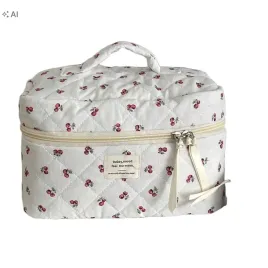 shein-biala-pikowana-kosmetyczka-wzor-s07-15x16x25cm