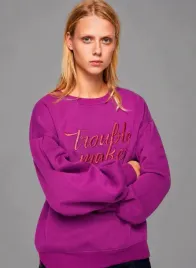 mango-rozowa-bluza-haft-napis-trouble-maker-pk01-s