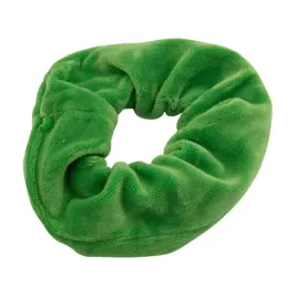 gumka-do-wlosow-scrunchies-owijka-z-delikatnego-weluru-zielen-mf23450-132